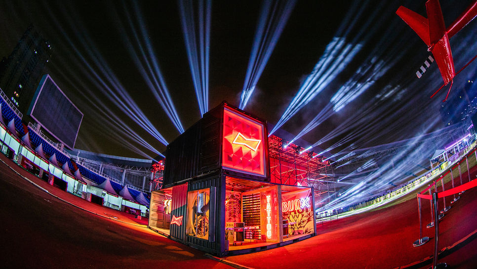 電音就是生活:百威電音節(jié)燃爆了 - 第12張 - 會展活動策劃CCASY.COM 電音就是生活:百威電音節(jié)燃爆了 - 第12張