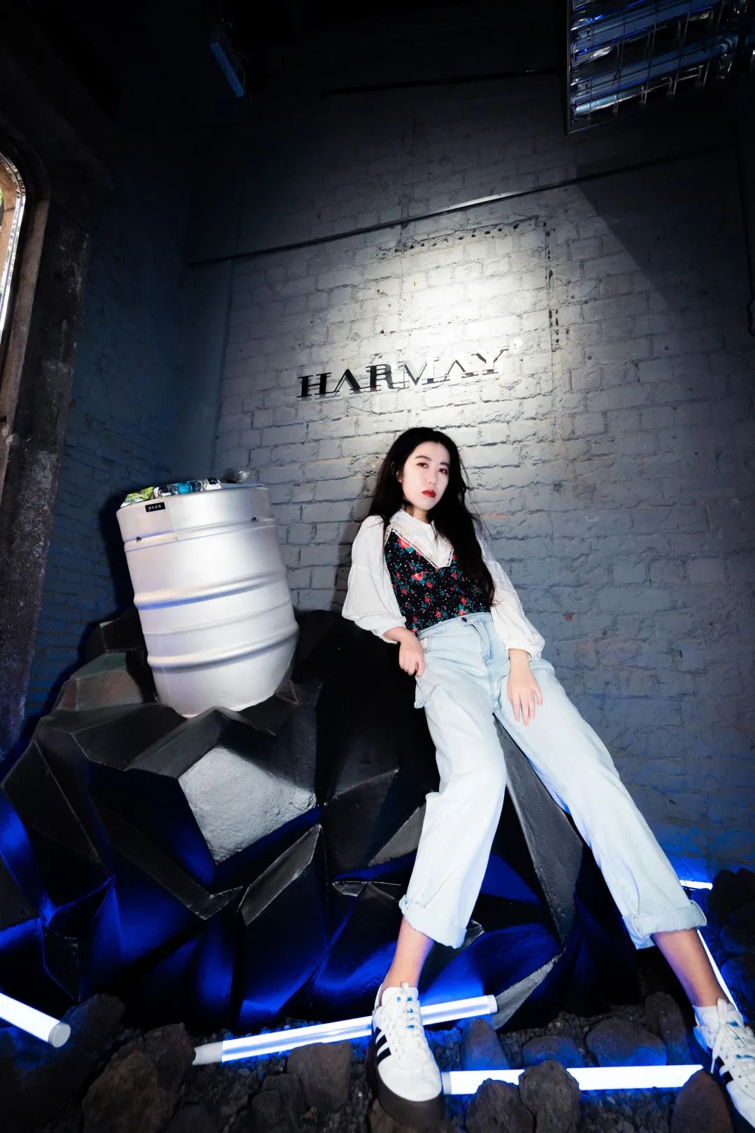 賽博朋克的快閃活動(dòng)策劃要你欣賞星球墜入地球的平行宇宙世界 - 第6張 - 會(huì)展活動(dòng)策劃CCASY.COM 賽博朋克的快閃活動(dòng)策劃要你欣賞星球墜入地球的平行宇宙世界 - 第6張