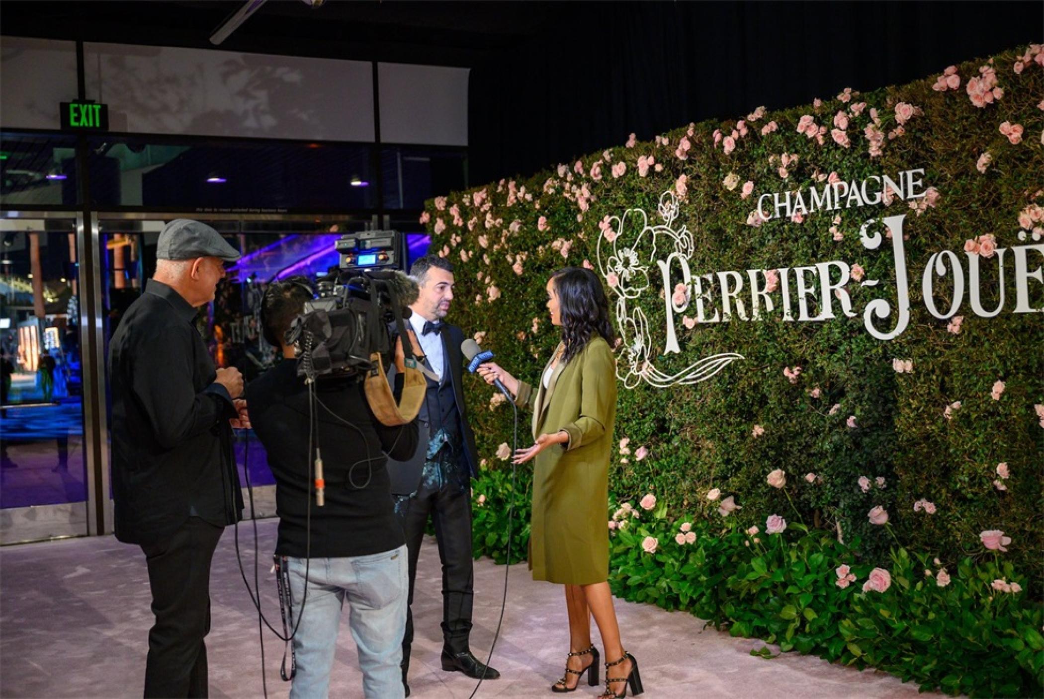 巴黎之花美國(guó)超級(jí)碗品牌體驗(yàn)派對(duì)活動(dòng)策劃了一個(gè)充滿活力的拍照背景 - 第9張 - 會(huì)展活動(dòng)策劃CCASY.COM 巴黎之花美國(guó)超級(jí)碗品牌體驗(yàn)派對(duì)活動(dòng)策劃了一個(gè)充滿活力的拍照背景 - 第9張