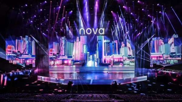 手機(jī)發(fā)布會(huì)現(xiàn)在越來越年輕化和多元化了，年輕代言人趨勢遞增