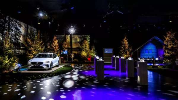 這部座駕的發(fā)布會太浪漫溫馨了，真的是為愛選擇｜態(tài)度有腔調(diào)