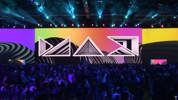 Adobe Max的行業(yè)創(chuàng)意峰會(huì)旨在全面解放設(shè)計(jì)師的生產(chǎn)勞動(dòng)力