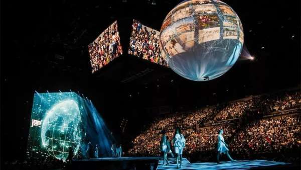 60歲的周年慶典活動(dòng)，這個(gè)品牌采用了獎(jiǎng)勵(lì)旅游形式的周年慶典