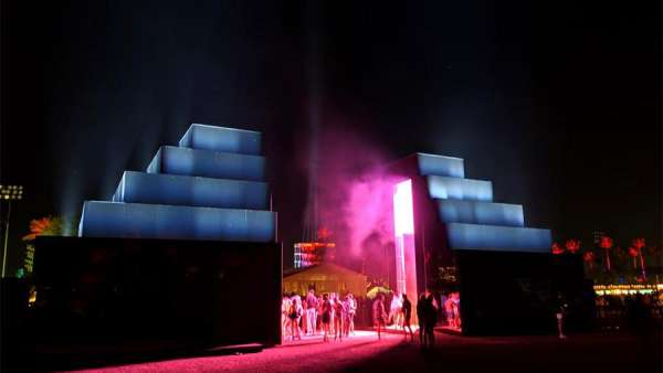 在音樂節(jié)活動(dòng)上策劃的藝術(shù)裝置，其互動(dòng)體驗(yàn)感讓觀眾嗨到爆