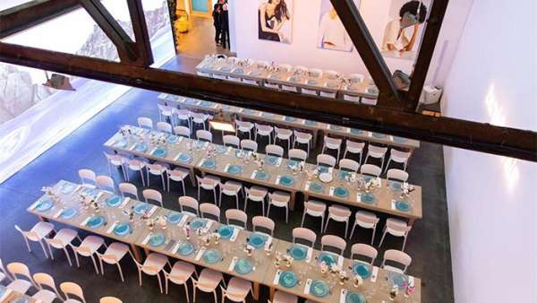 美妝派對活動策劃的香檳墻和實時運動投影圖，妥妥征服朋友圈