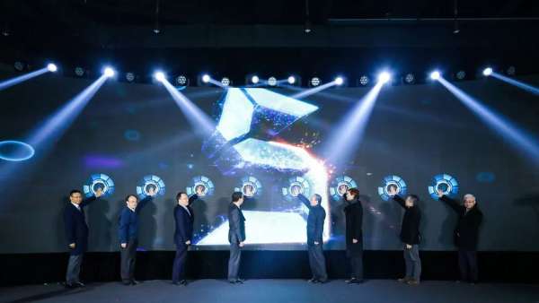 公交樞紐啟用活動(dòng)策劃賦予公交文化新生命，更有展覽活動(dòng)來(lái)捧場(chǎng)