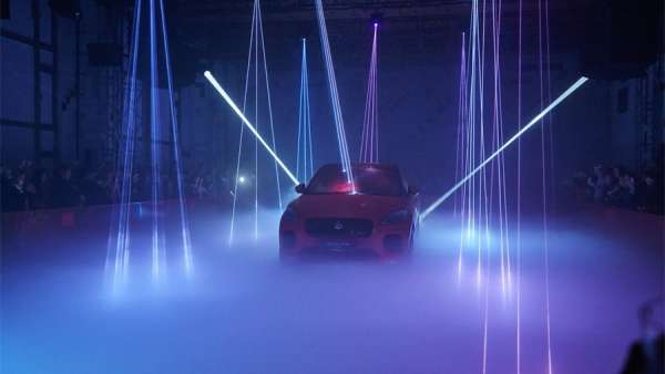 捷豹這次的新品發(fā)布會(huì)活動(dòng)策劃，用驚訝已經(jīng)不足以表達(dá)觀眾的感受了