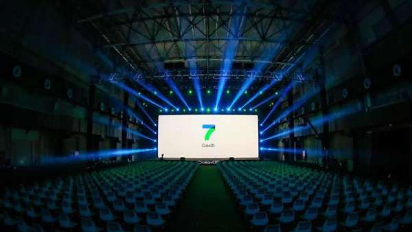 輕快無邊界手機(jī)新品發(fā)布會活動，將簡約藝術(shù)演繹到了極致，服了！