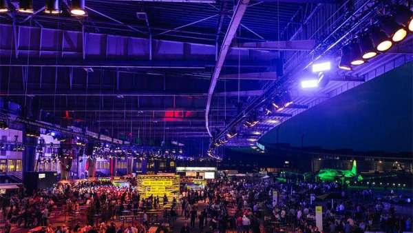 為期三天的服務(wù)峰會活動展覽匯集了互動、學(xué)習(xí)、對話和娛樂的全面體驗