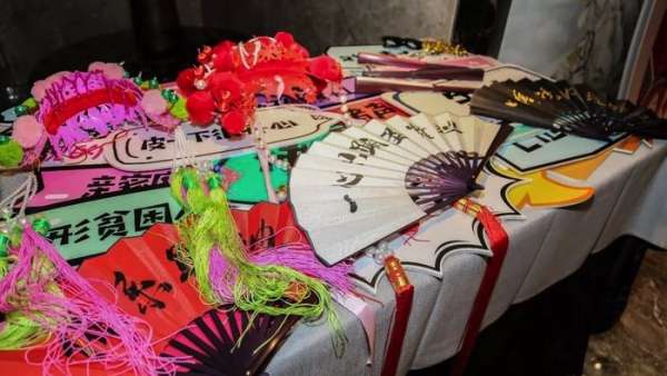 國潮年會活動再襲：麻將京劇DJ街舞一樣不少｜國潮范這么閃