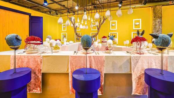 店面展覽裝飾成快閃店活動的，SKP-S真的很藝（bai）術(shù)（pai）