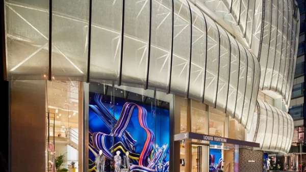 御用設計師再次操刀大牌展覽活動的空間策劃