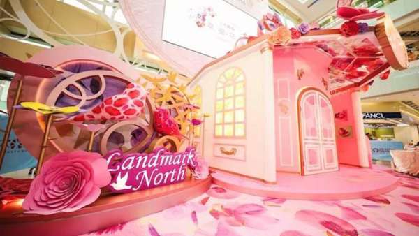 不一樣的美陳展覽活動設(shè)計卻詮釋著一樣的加油祝福心：中國加油