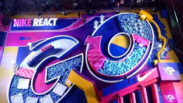 城堡式障礙賽活動(dòng)精彩紛呈，場(chǎng)地設(shè)計(jì)更是吸睛無數(shù)