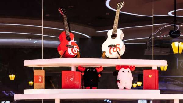 咖啡和音樂(lè)牽手的快閃店活動(dòng)給每個(gè)人心中設(shè)了一座楽島