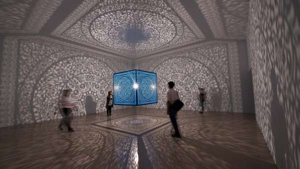 影子魔幻展覽活動網(wǎng)絡了全球15名藝術(shù)家?guī)淼?0件精彩作品