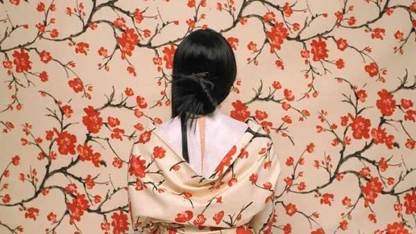 攝影、繪畫、行為藝術融為一體的藝術會展活動驚呆了大眾的視線