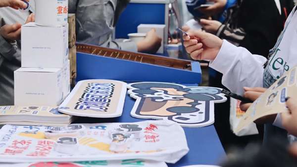 奧利奧巴士快閃店活動(dòng)悄然來(lái)襲，凹造型打卡策劃分分鐘原圖直出