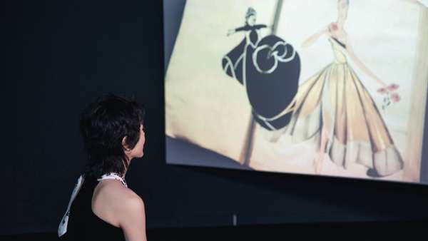 新一輪商場(chǎng)美陳展覽活動(dòng)瞬間消解了疫情期間飽受的苦悶