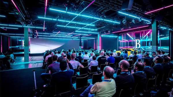 體驗培訓(xùn)展覽活動以“開放式校園”體驗式培訓(xùn)會議留下了不一樣的印記