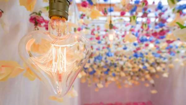 7個(gè)主題場(chǎng)景7個(gè)愛情階段，情侶主題會(huì)展活動(dòng)要你打卡好看體驗(yàn)浪漫