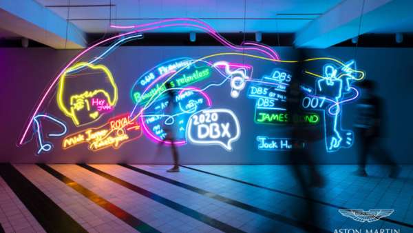 頂級(jí)跑車與當(dāng)代藝術(shù)家的跨界藝術(shù)展覽活動(dòng)邀你欣賞最潮藝術(shù)展品