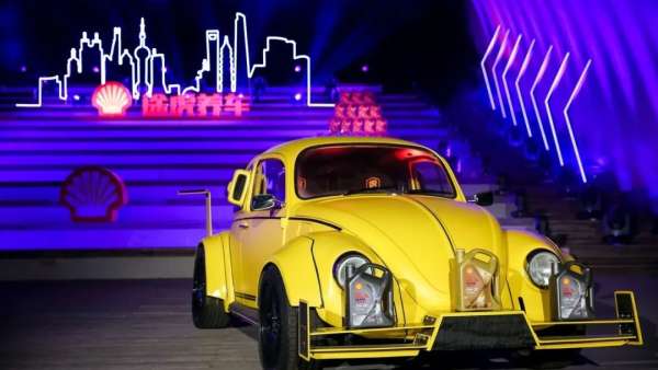 以云端微綜藝模式的途虎線上發(fā)布會(huì)活動(dòng)策劃直接刷屏朋友圈