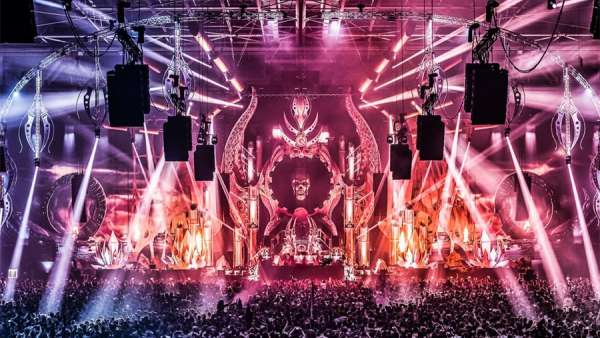 硬派電音盛會活動策劃的“陰影的交響樂”舞美設(shè)計震撼了！