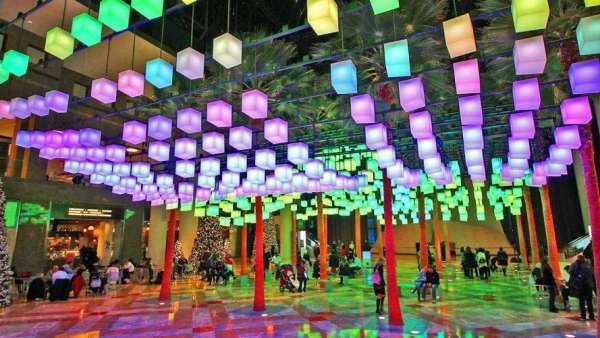 紐約布魯克菲爾德廣場(chǎng)展覽活動(dòng)策劃的裝置設(shè)計(jì)話題討論度真高