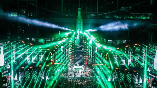 喜力神秘星銀計(jì)劃派對活動策劃勁爆極了，勁歌熱舞嗨翻場