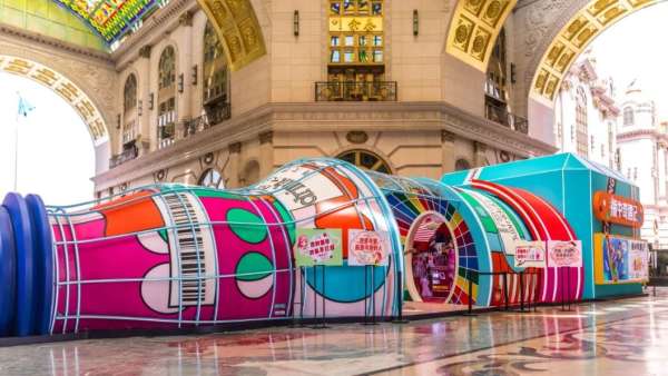 巨型瓶快閃店活動(dòng)策劃自帶氣場，顏值到口味都秒“鯊”你心