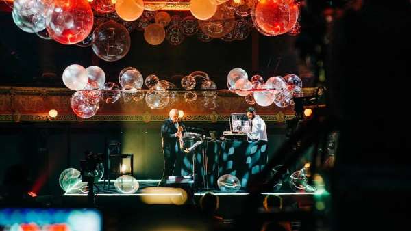 法國巴黎夏特萊大劇院的這個藝術(shù)活動裝置策劃美翻了！