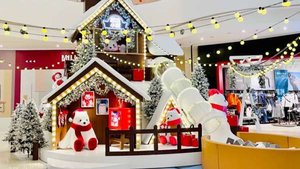 圣誕新年活動策劃「冰雪奇遇季」啟幕啦，暖萌小白熊喊你來打卡