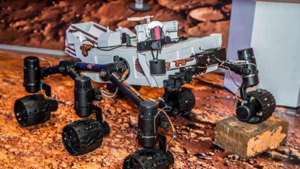 「星際計劃」藝術(shù)展覽活動策劃首登魔都，開啟今日份星際漫游