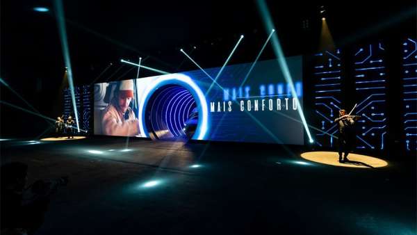 奔馳斯賓特（ Sprinter）巴西發(fā)布會活動策劃互動體驗感更足些