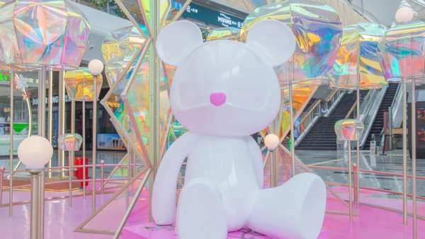 用一場雪域精靈的冬季美陳展覽活動策劃，為寒冬奉上溫暖的希望