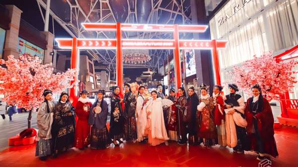 首個賽博朋克X東方國風(fēng)沉浸式活動策劃處處都是出圈的打卡點