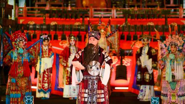 梅賽德斯-邁巴赫至臻品鑒活動策劃詮釋以「禮」為尊的時(shí)代之華