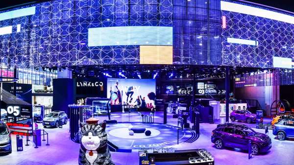 擅長搞事情的領克在上海車展活動策劃了未來游樂場，潮酷十足