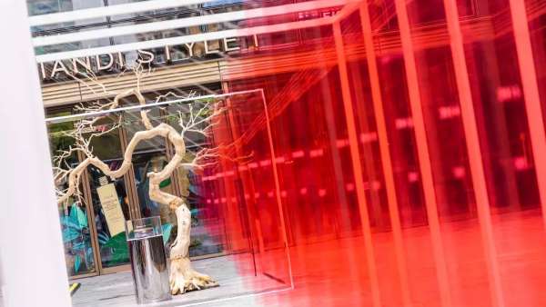 以「新 · 生 · 活」為主題的2021新天地設計節(jié)啟用“老帶新”方式