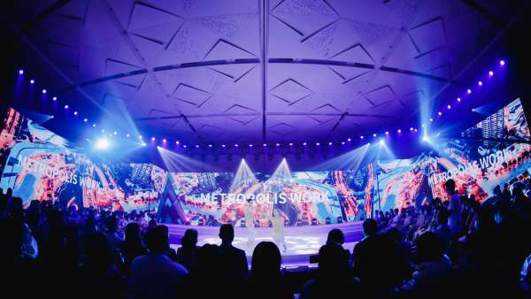 VANKE先行生活共鑒會活動策劃體驗足，沉浸式會場展開了生活的迭代思考