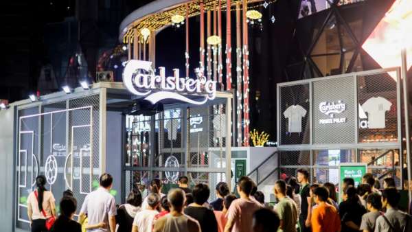 嘉士伯足球快閃店活動(dòng)策劃跨界出圈，足球時(shí)尚大片一觸即發(fā)