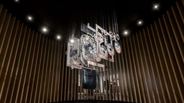 深入積家Reverso翻轉(zhuǎn)系列主題展覽活動(dòng)策劃，探索時(shí)光交織的旅程