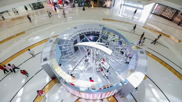 安踏冠軍體驗店快閃活動策劃完美的融合了五環(huán)的圓形結(jié)構(gòu)