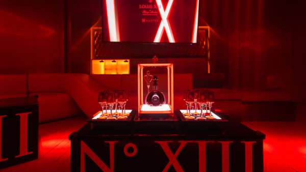 路易十三 「 OWN YOUR NIGHT 」煥夜派對(duì)活動(dòng)策劃引領(lǐng)一波先鋒潮流