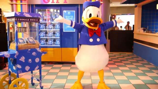 「冰爽一夏，沖鴨」唐老鴨夏日刨冰主題快閃活動策劃原汁原味的復(fù)古風(fēng)情