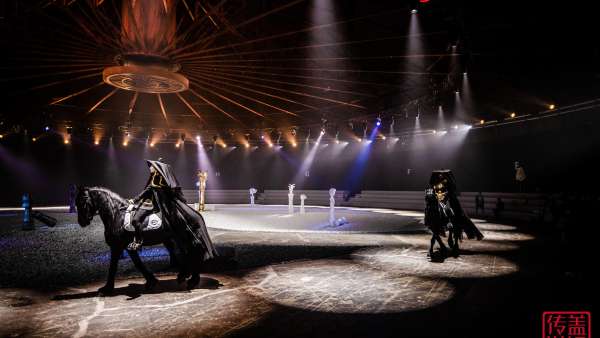 熊英·蓋婭傳說(shuō)新品發(fā)布會(huì)活動(dòng)策劃呈現(xiàn)出國(guó)際頂級(jí)藝術(shù)水準(zhǔn)的服飾秀演