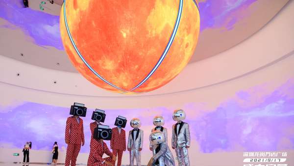 深圳龍崗萬達廣場啟幕活動策劃重構(gòu)消費者對商業(yè)的想象邊界