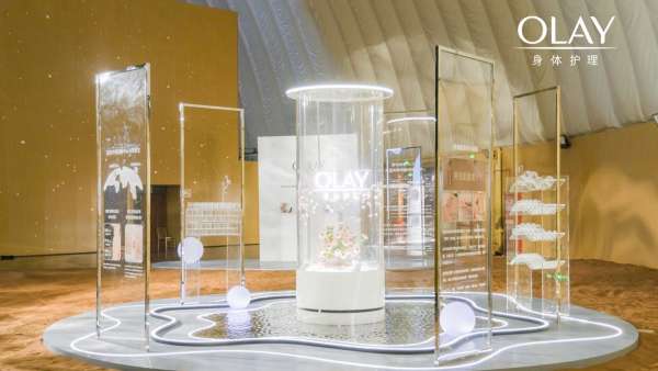 OLAY沙漠水感秀場新品發(fā)布會活動策劃竟以干燥沙漠之境來試煉肌膚水潤