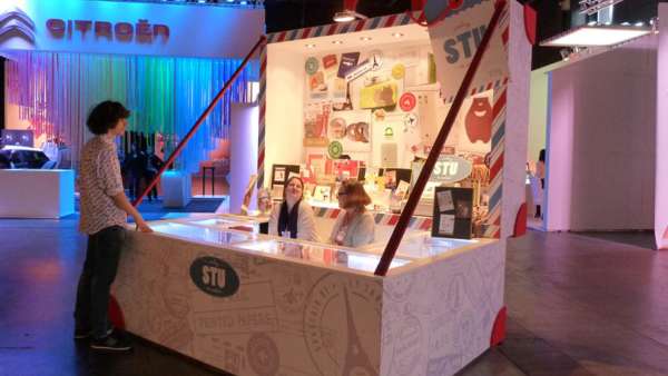 smiling to unlock快閃活動策劃被設計成一個保存我們最珍貴物品的盒子